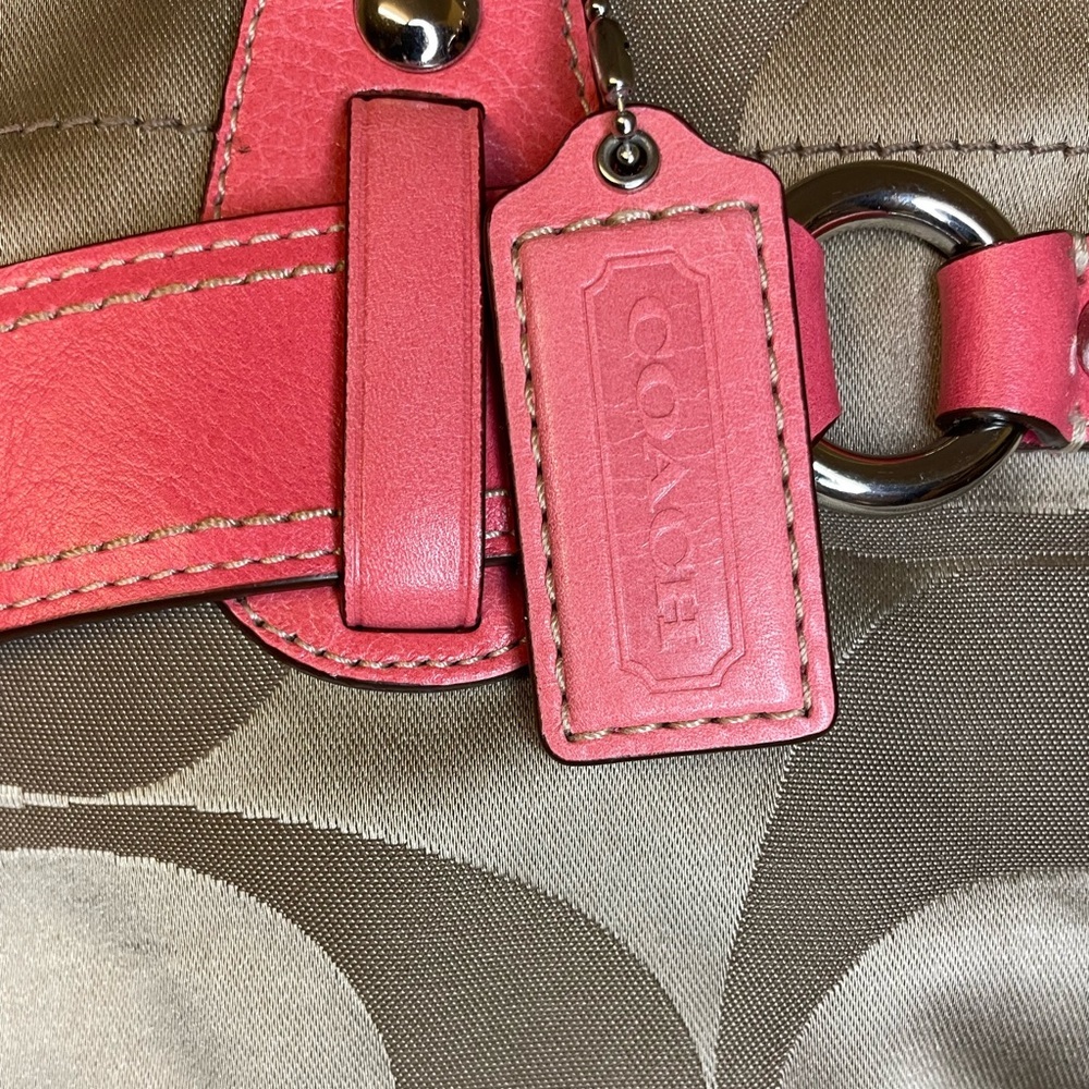 EUC Coach Carly Y2K 2008 Beige and Coral Shoulder Bag - Picture 7 of 16